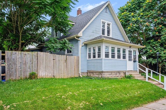 910 Milton Street, South Bend, IN 46613