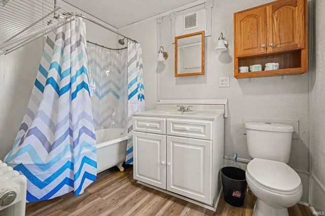 910 Milton Street, South Bend, IN 46613