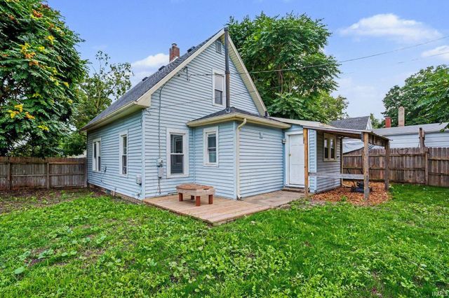 910 Milton Street, South Bend, IN 46613