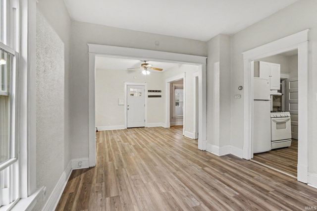 910 Milton Street, South Bend, IN 46613