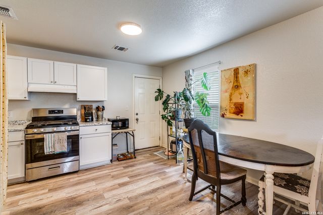 266 Bundy St., San Antonio, TX 78220