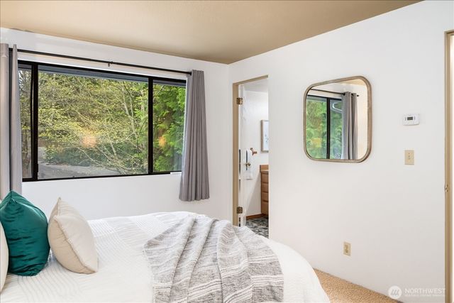11716 NE 95th Street, Kirkland, WA 98033
