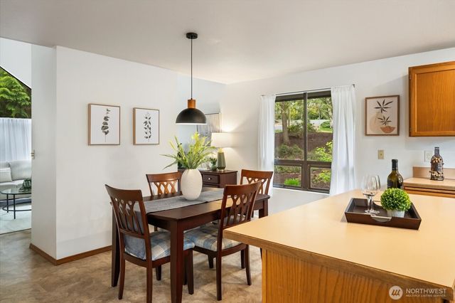 11716 NE 95th Street, Kirkland, WA 98033