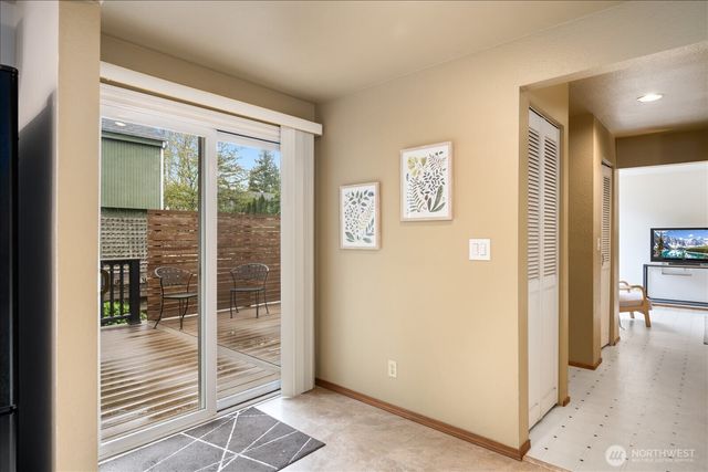 11716 NE 95th Street, Kirkland, WA 98033