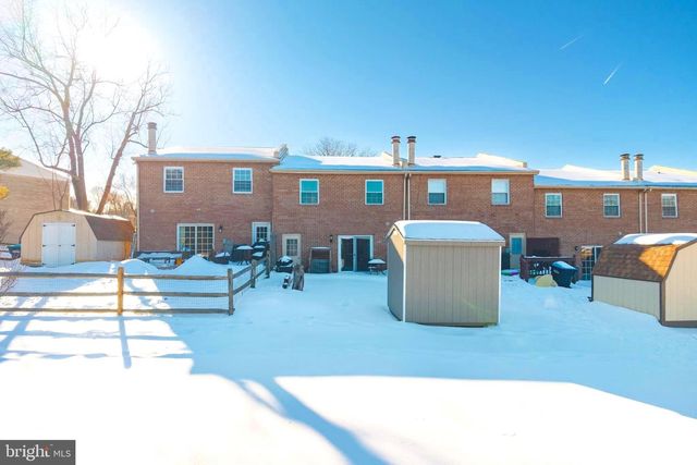 431 CARMARTHEN CT, Exton, PA 19341