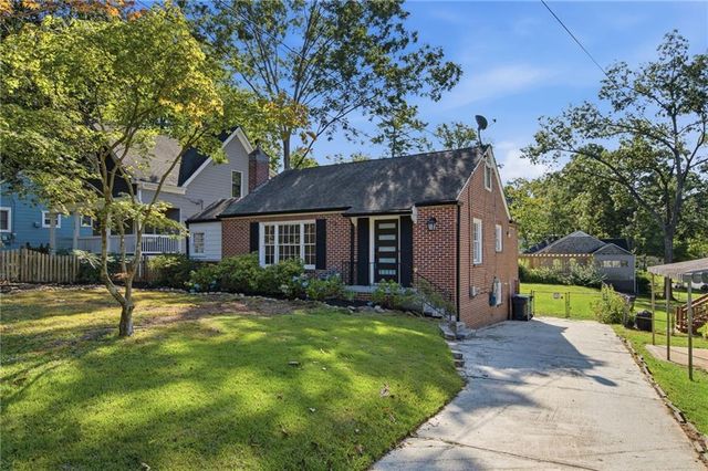 978 Winburn Drive, East Point, GA 30344