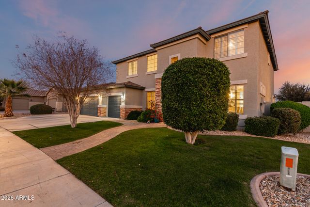 2715 N 144TH Drive, Goodyear, AZ 85395