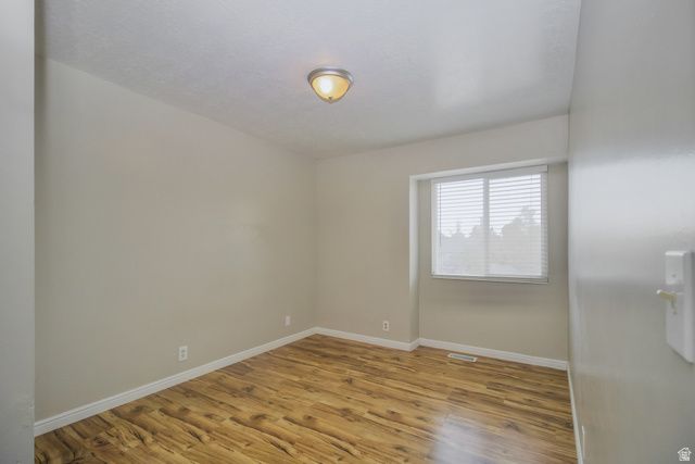 4888 W TICKLEGRASS RD, West Jordan, UT 84081