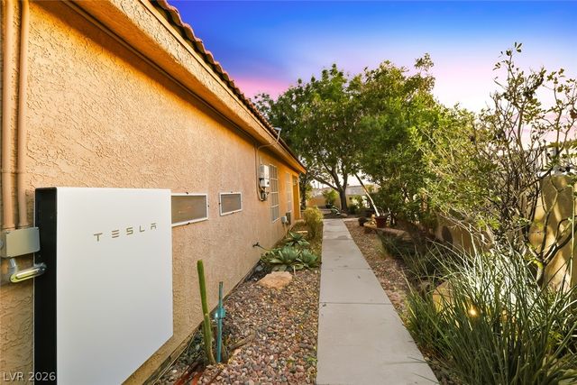 1138 Broken Hills Drive, Henderson, NV 89011