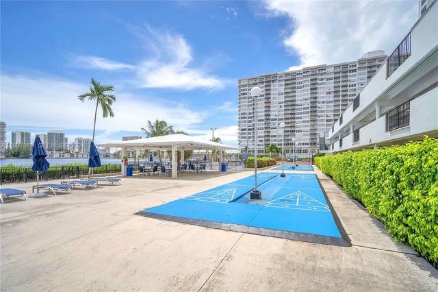 2780 NE 183rd Street 1601, Aventura, FL 33160