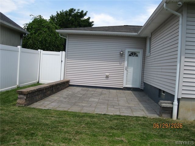 72 Rambling Road, Amherst, NY 14051