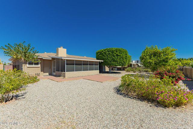 6713 E DES MOINES Street, Mesa, AZ 85205