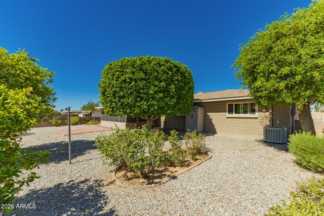6713 E DES MOINES Street, Mesa, AZ 85205