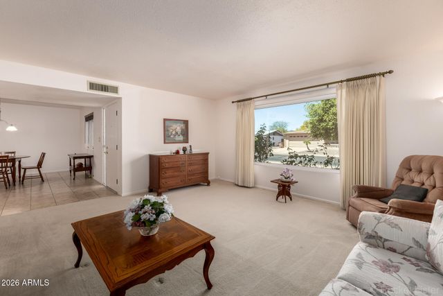 6713 E DES MOINES Street, Mesa, AZ 85205