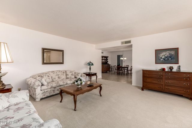 6713 E DES MOINES Street, Mesa, AZ 85205