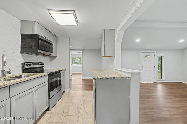 2625 KOHN Road, Jacksonville, FL 32210