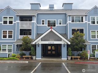 3935 226th Place SE #313, Issaquah, WA 98029