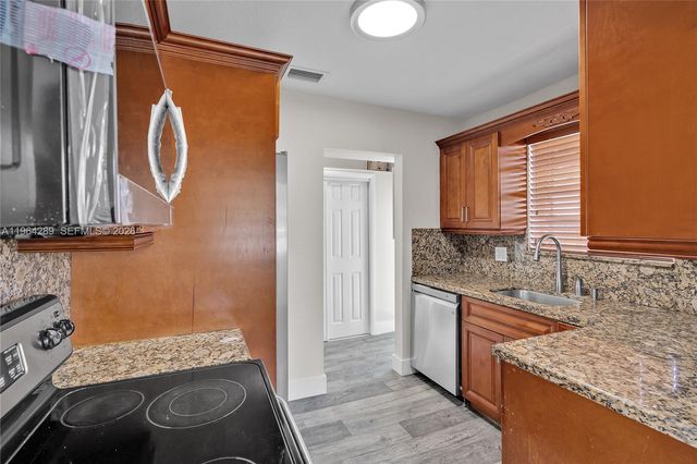 2309 SW 62nd Ave, Miami, FL 33155