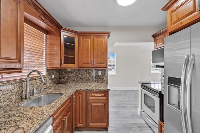 2309 SW 62nd Ave, Miami, FL 33155