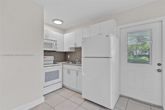 2309 SW 62nd Ave, Miami, FL 33155