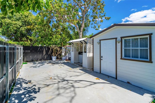 2309 SW 62nd Ave, Miami, FL 33155