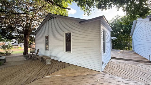 227 W Center Street, Duncanville, TX 75116