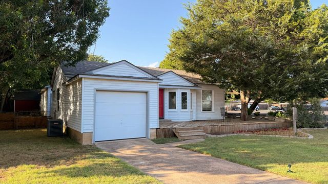 227 W Center Street, Duncanville, TX 75116
