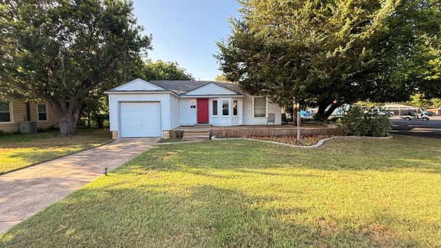 227 W Center Street, Duncanville, TX 75116