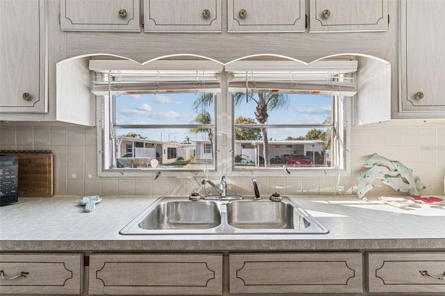 13225 101ST STREET 222, Largo, FL 33773