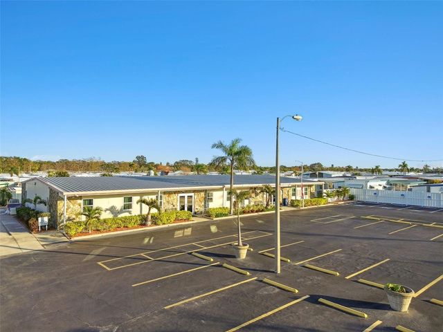 13225 101ST STREET 222, Largo, FL 33773