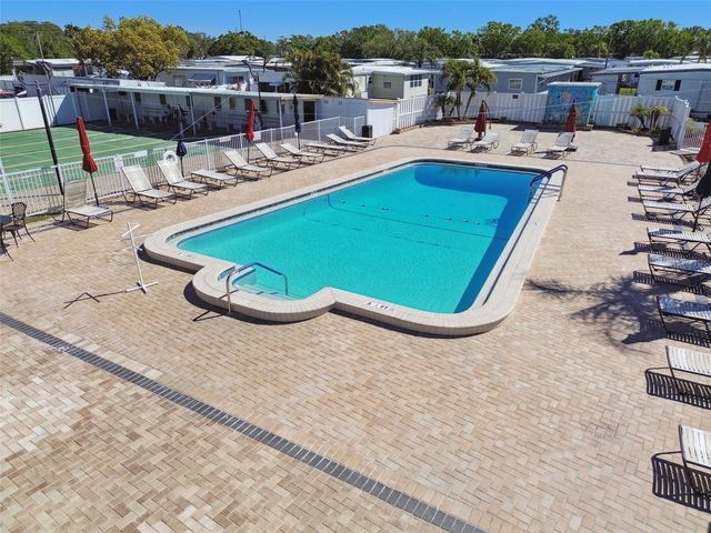 13225 101ST STREET 222, Largo, FL 33773