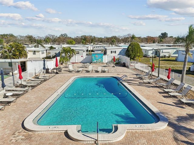 13225 101ST STREET 222, Largo, FL 33773