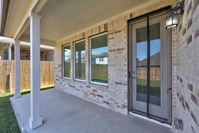 400 Deerpath ST, Leander, TX 78641