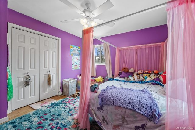 3 Greentree Drive, Scarsdale, NY 10583