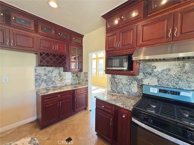 11037 Biella, Whittier, CA 90604