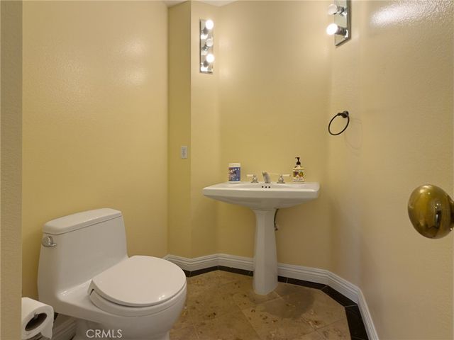 11037 Biella, Whittier, CA 90604