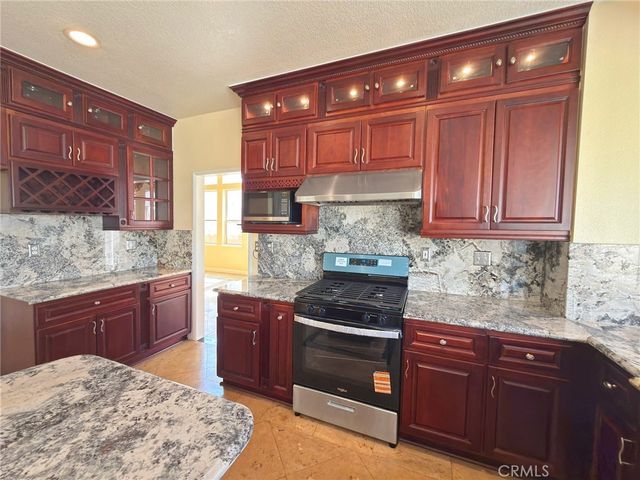 11037 Biella, Whittier, CA 90604