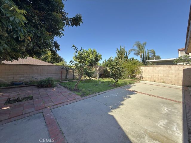 11037 Biella, Whittier, CA 90604