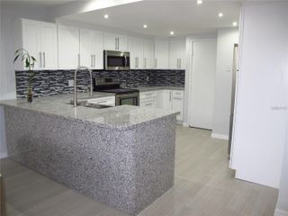 1511 S BAY VILLA PLACE 1/2, Tampa, FL 33629