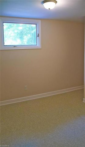 907 Onslow Drive, Greensboro, NC 27408