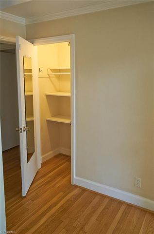 907 Onslow Drive, Greensboro, NC 27408