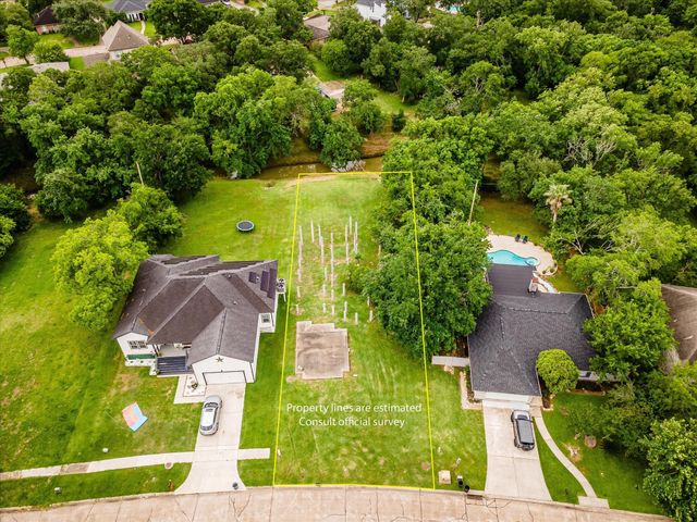 5131 Shady Oaks Lane, Friendswood, TX 77546
