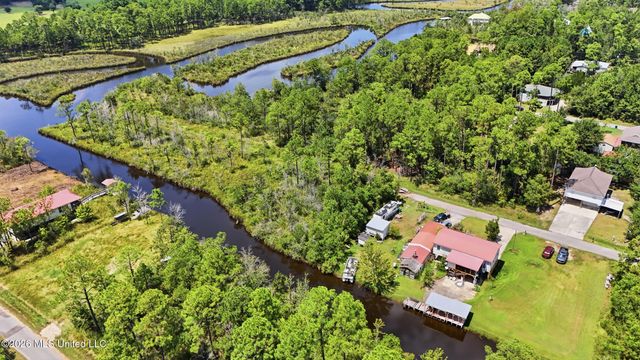 00 3rd Street, Bay Saint Louis, MS 39520