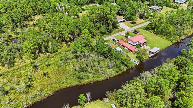 00 3rd Street, Bay Saint Louis, MS 39520