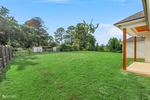 168 Katie Circle, Blanchard, LA 71107