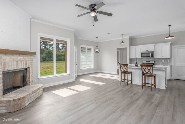 168 Katie Circle, Blanchard, LA 71107