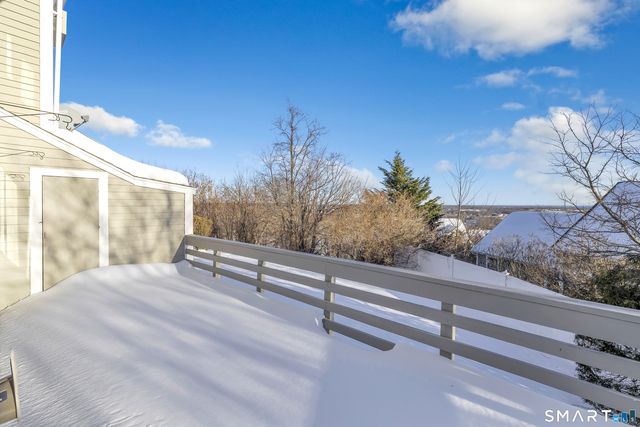 675 Townsend Avenue 104, New Haven, CT 06512