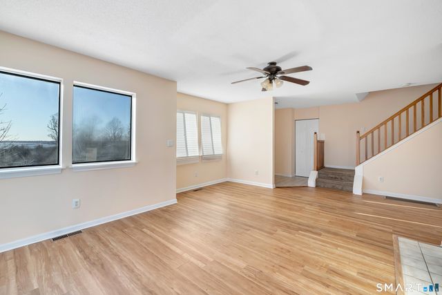 675 Townsend Avenue 104, New Haven, CT 06512