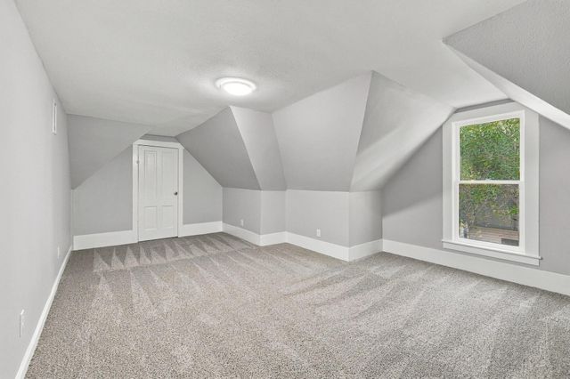 512 E Main Street, Whitesboro, TX 76273