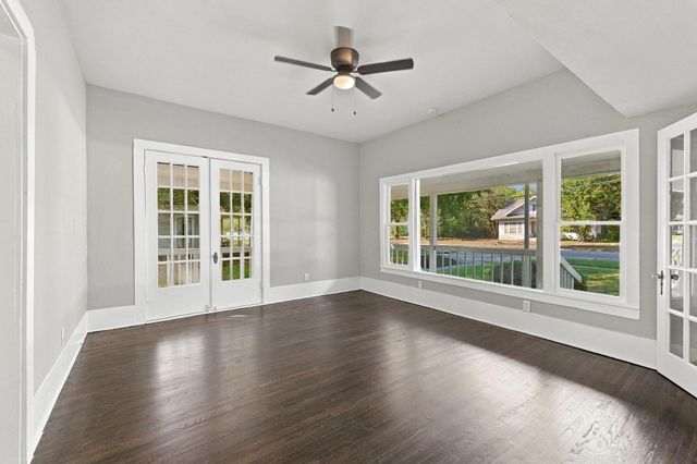 512 E Main Street, Whitesboro, TX 76273